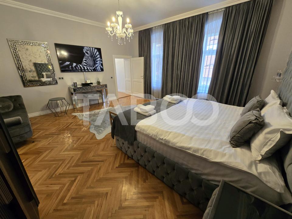 Apartament 2 camere de vanzare 2 pivnite garaj Centrul Istoric Sibiu