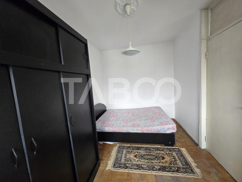 Apartament 2 camere de vanzare 37 mp balcon zona Mihai Viteazul Sibiu