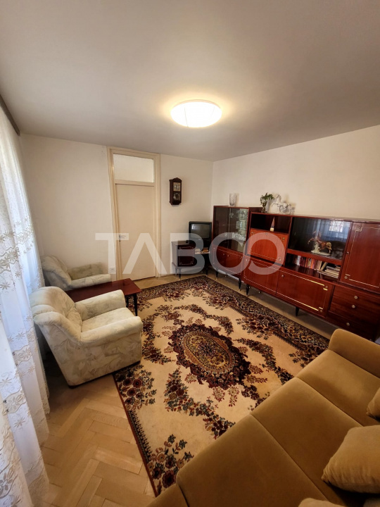 Apartament 2 camere de vanzare 40 mp zona Mihai Viteazul Sibiu