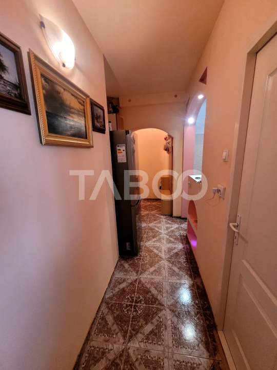 Apartament 2 camere de vanzare 40 mp zona Mihai Viteazul Sibiu