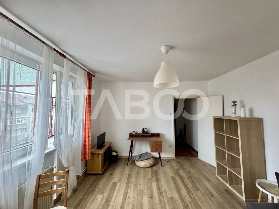 Apartament 2 camere de vanzare 40 mpu plus balcon Mihai Viteazul