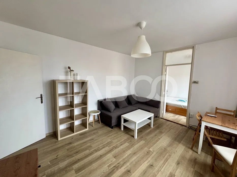 Apartament 2 camere de vanzare 40 mpu plus balcon Mihai Viteazul