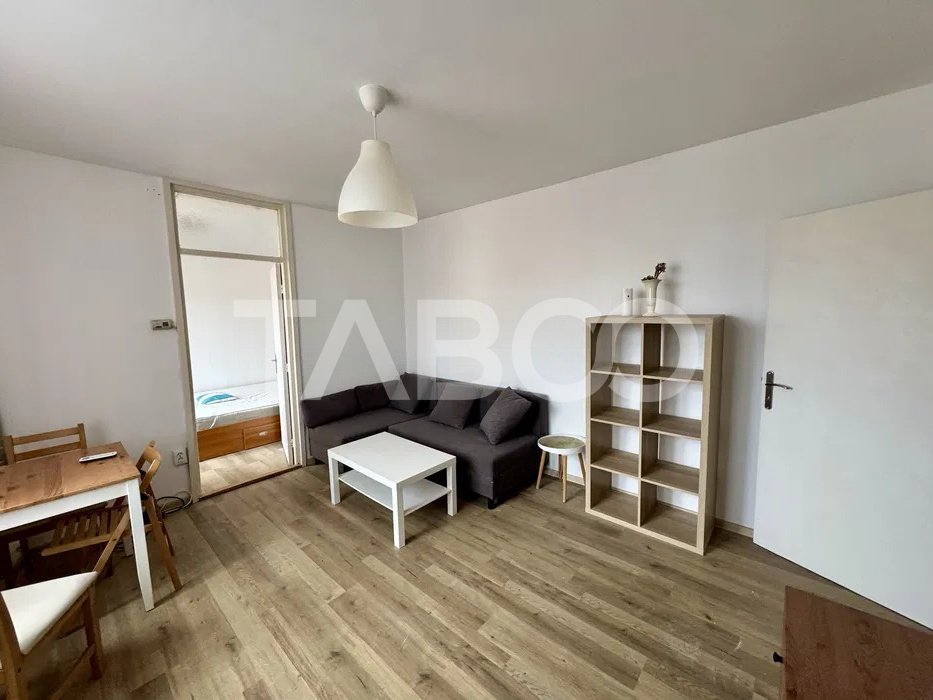 Apartament 2 camere de vanzare 40 mpu plus balcon Mihai Viteazul