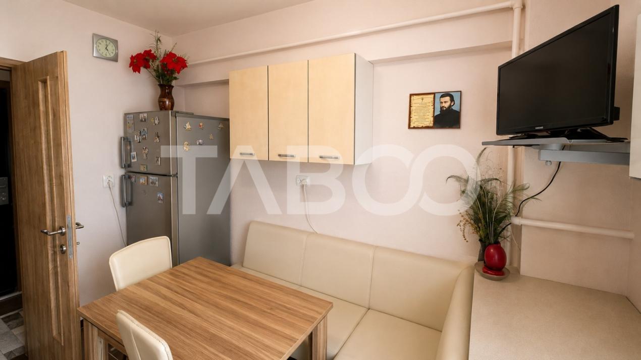 Apartament 2 camere de vanzare 43mpu zona Mihai Viteazul