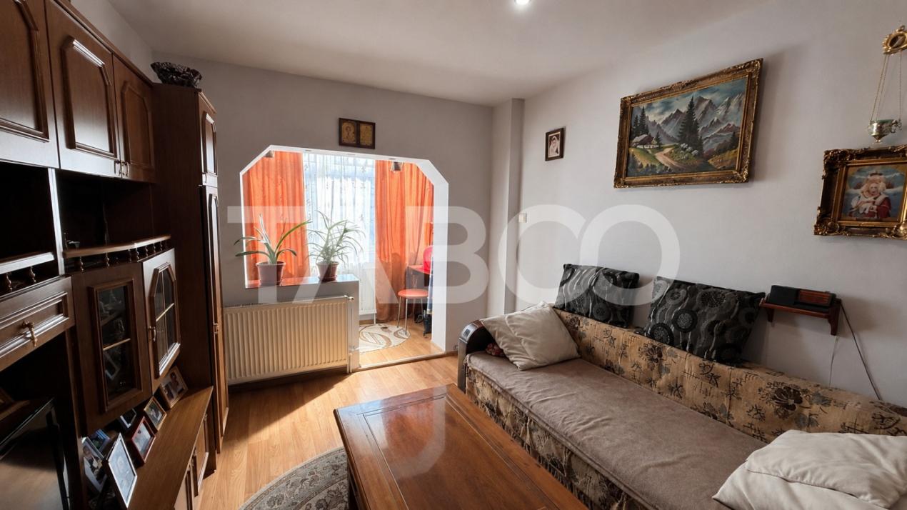Apartament 2 camere de vanzare 43mpu zona Mihai Viteazul