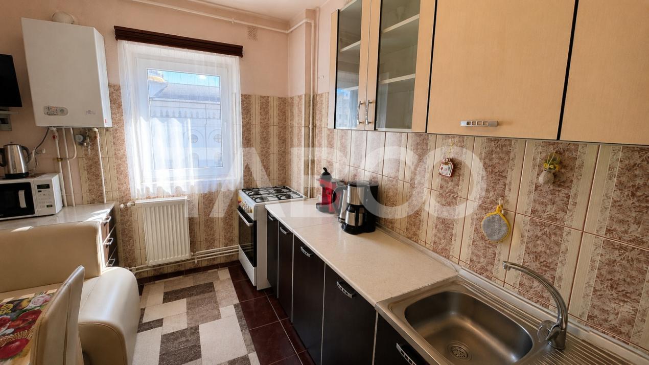 Apartament 2 camere de vanzare 43mpu zona Mihai Viteazul
