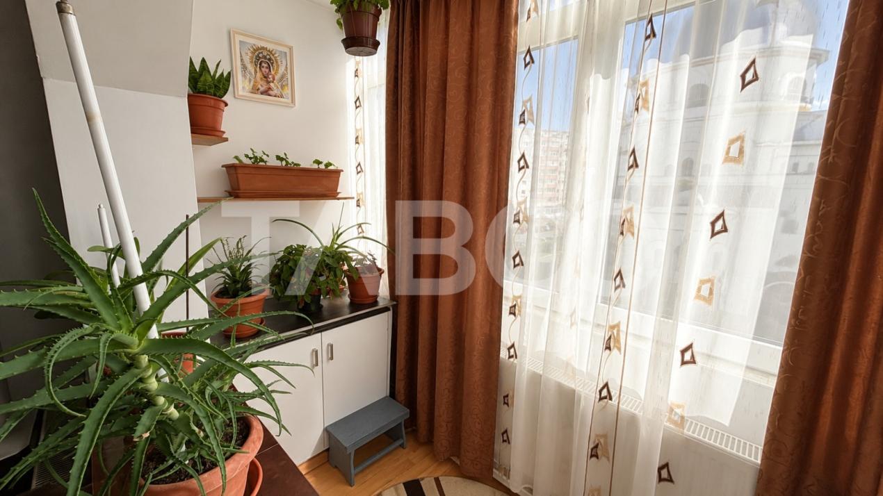 Apartament 2 camere de vanzare 43mpu zona Mihai Viteazul