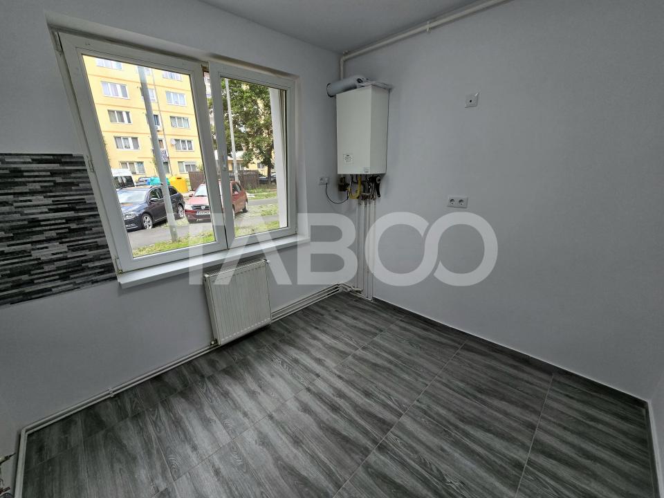 Apartament 2 camere de vanzare 47 utili renovat complet Terezian Sibiu
