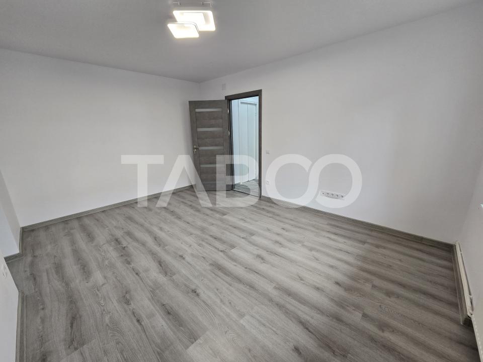 Apartament 2 camere de vanzare 47 utili renovat complet Terezian Sibiu