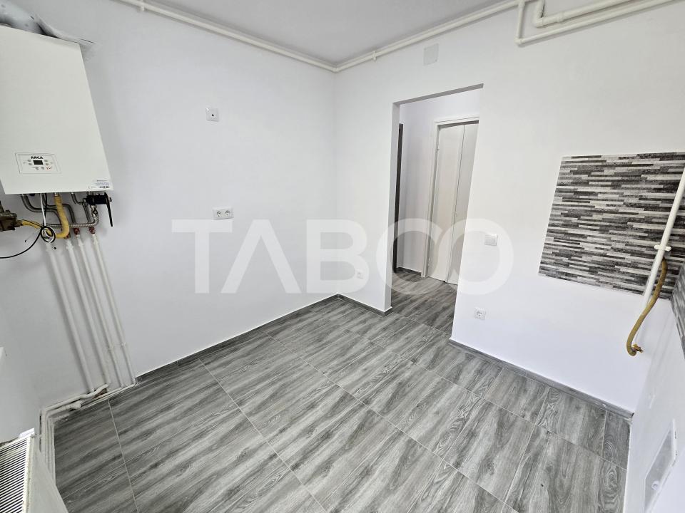 Apartament 2 camere de vanzare 47 utili renovat complet Terezian Sibiu