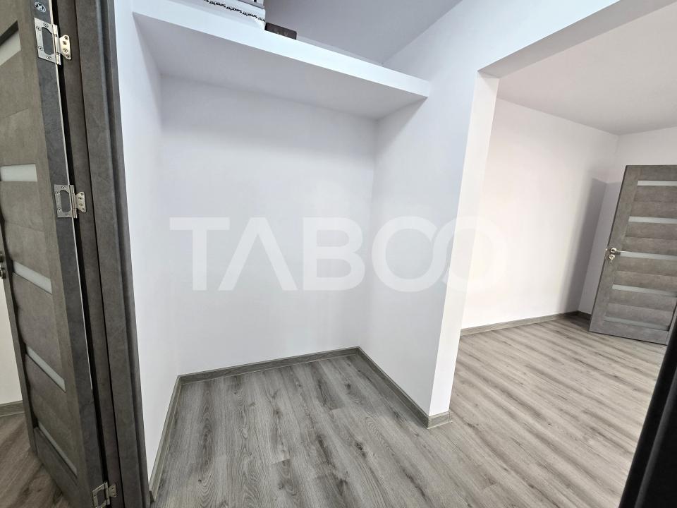 Apartament 2 camere de vanzare 47 utili renovat complet Terezian Sibiu