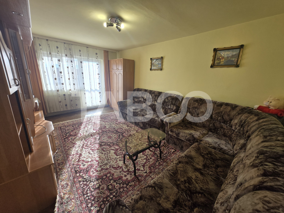 Apartament 2 camere de vanzare 52mp decomandat balcon Strand Sibiu