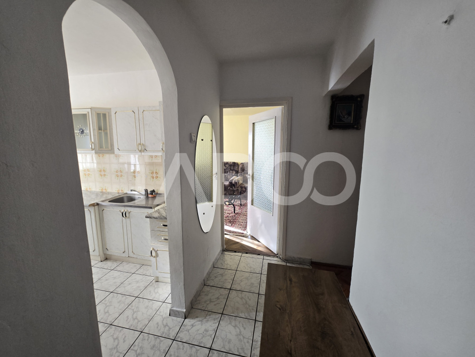 Apartament 2 camere de vanzare 52mp decomandat balcon Strand Sibiu