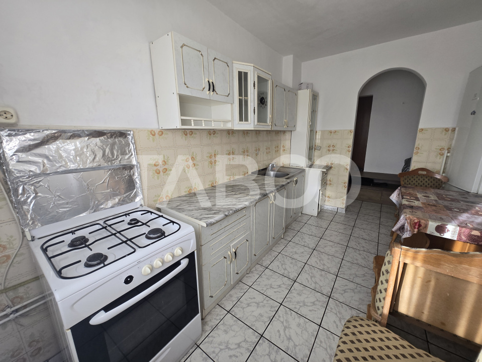 Apartament 2 camere de vanzare 52mp decomandat balcon Strand Sibiu