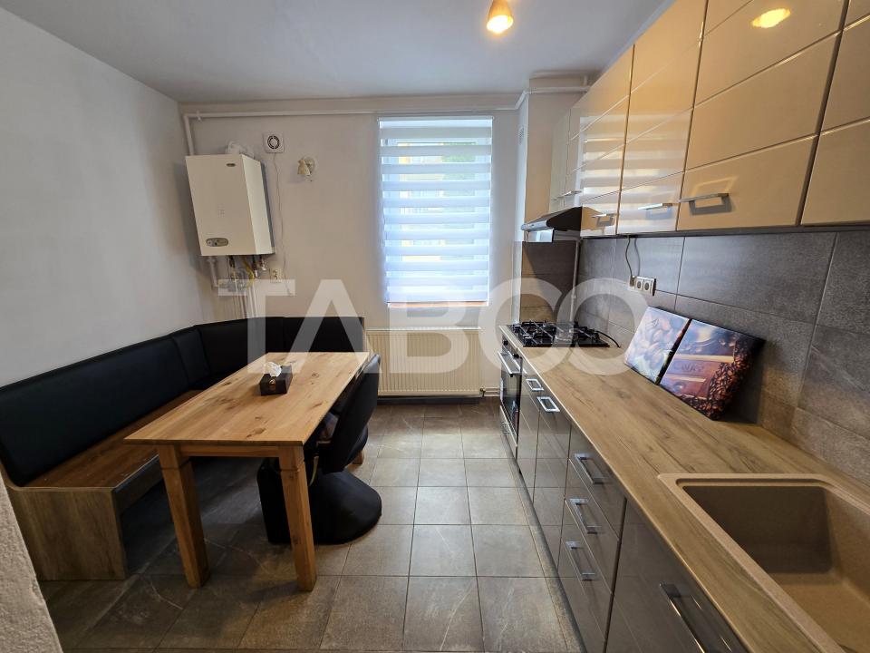 Apartament 2 camere de vanzare 54 mp utili renovat in Strand Sibiu