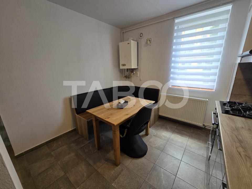 Apartament 2 camere de vanzare 54 mp utili renovat in Strand Sibiu
