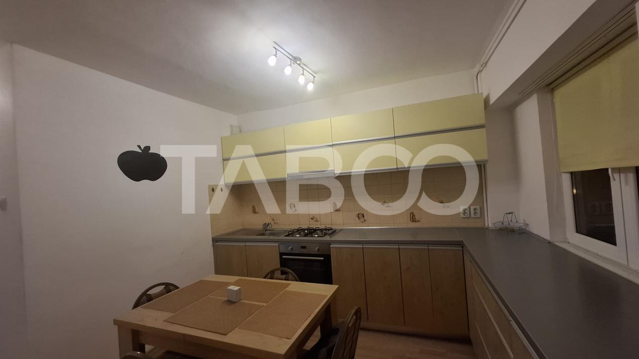 Apartament 2 camere de vanzare 56 mp 2 balcoane zona Turnisor Sibiu