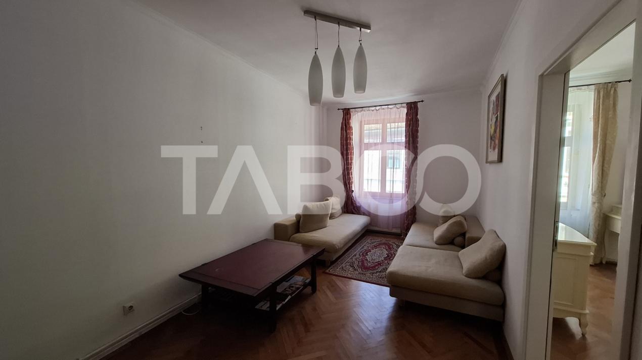Apartament 2 camere de vanzare 70 mp in Centrul Istoric al Sibiului