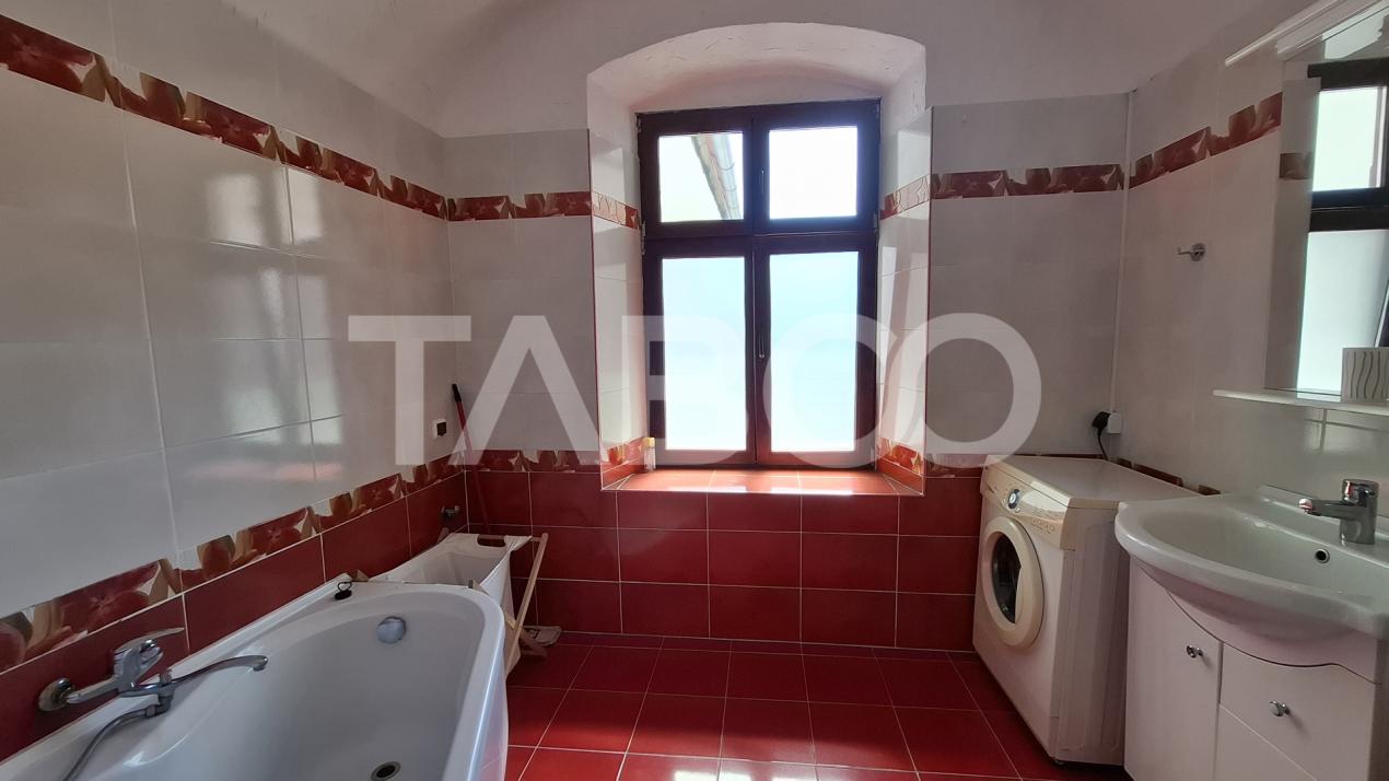 Apartament 2 camere de vanzare 70 mp in Centrul Istoric al Sibiului