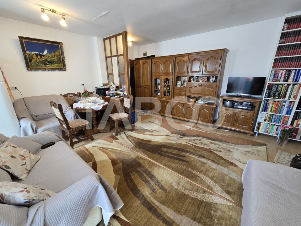 Apartament 2 camere de vanzare balcon parcare Doamna Stanca Sibiu