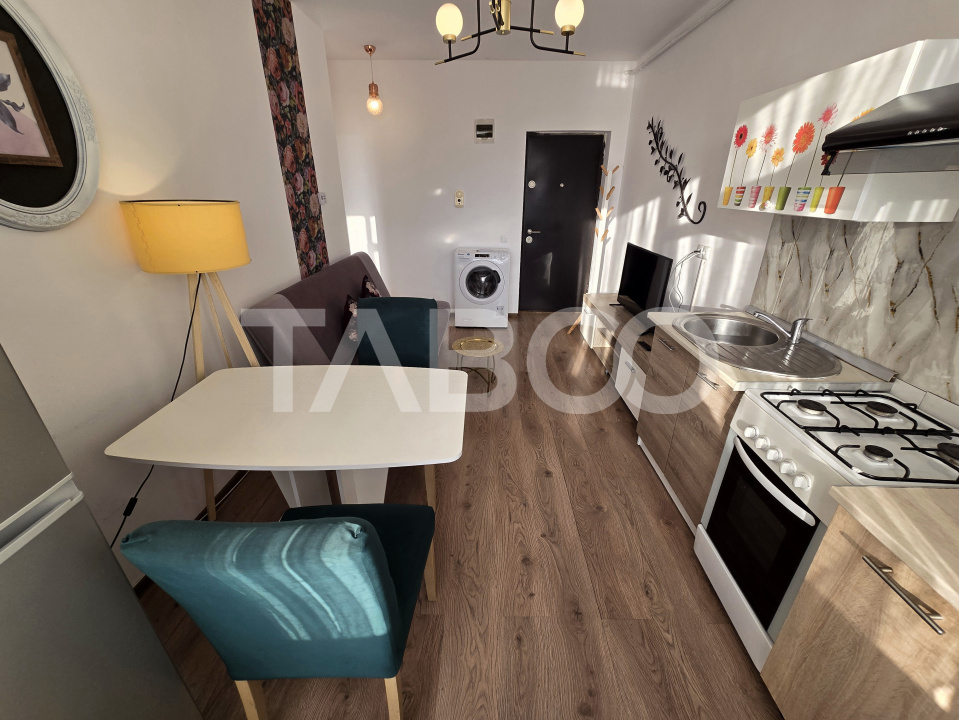 Apartament 2 camere de vanzare balcon parcare intrare in Arhitectilor