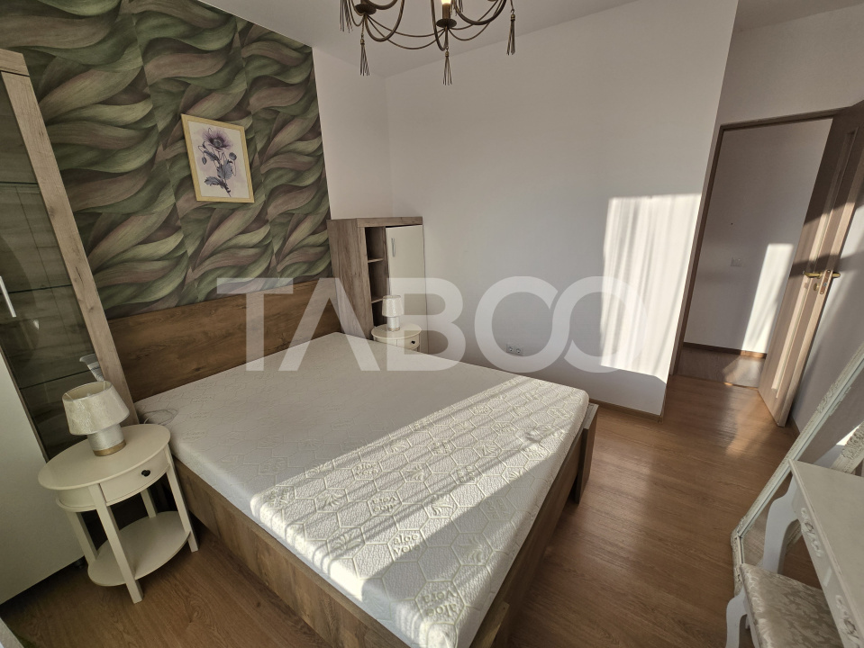 Apartament 2 camere de vanzare balcon parcare intrare in Arhitectilor