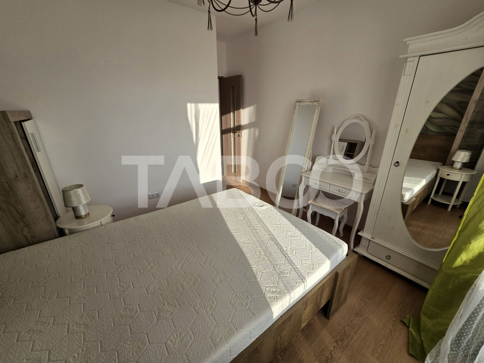 Apartament 2 camere de vanzare balcon parcare intrare in Arhitectilor