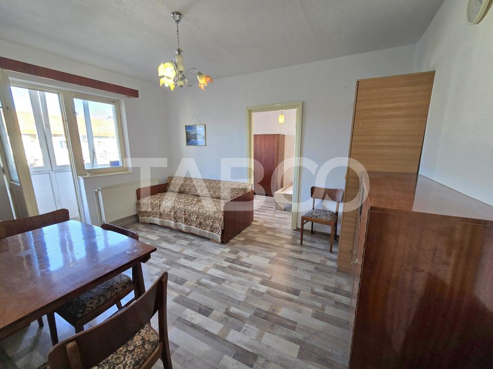 Apartament 2 camere de vanzare cu balcon in zona Ciresica din Sibiu