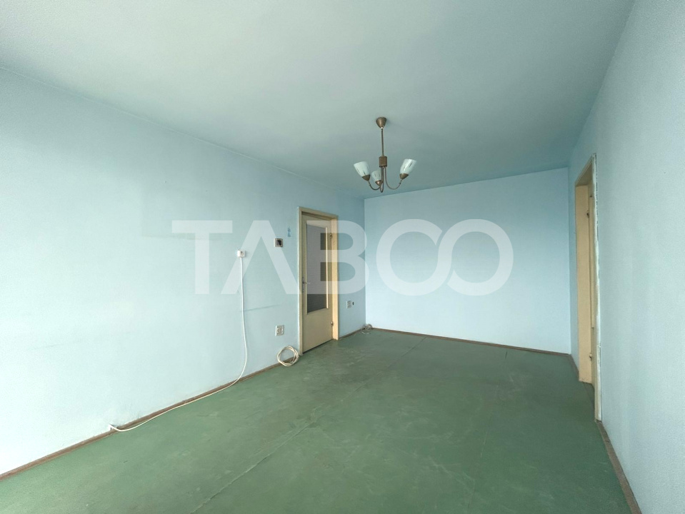 Apartament 2 camere de vanzare cu balcon in zona Mihai Vitezul Sibiu