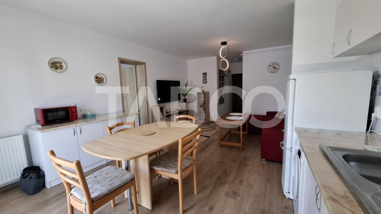 Apartament 2 camere de vanzare decomandat 40 mp zona Calea Surii Mici