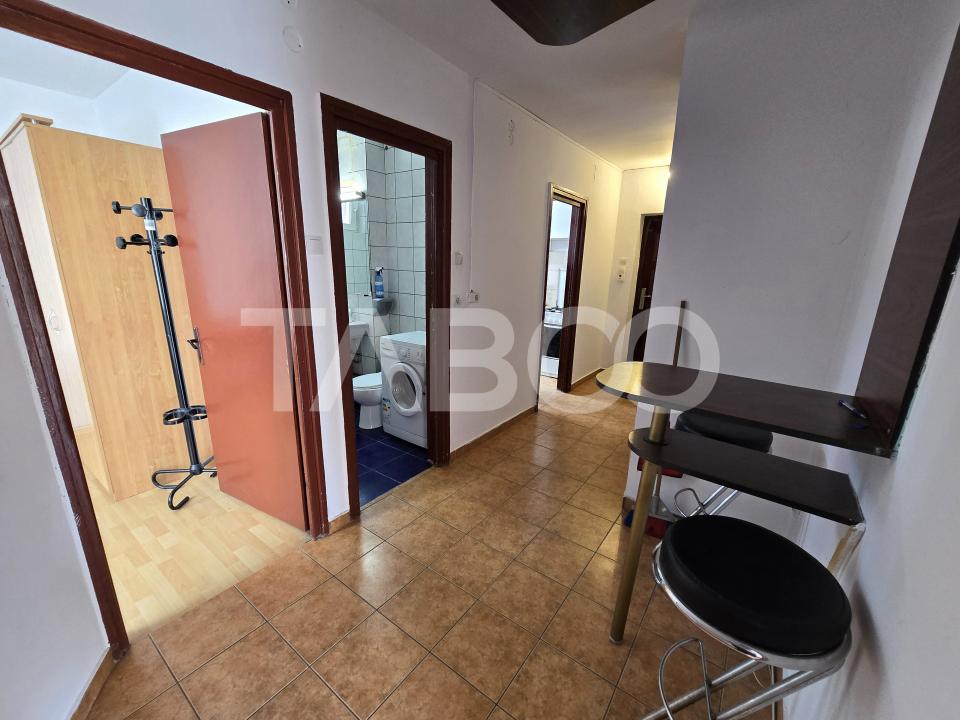 Apartament 2 camere de vanzare decomandat 52 mpu etaj 3 Terezian Sibiu