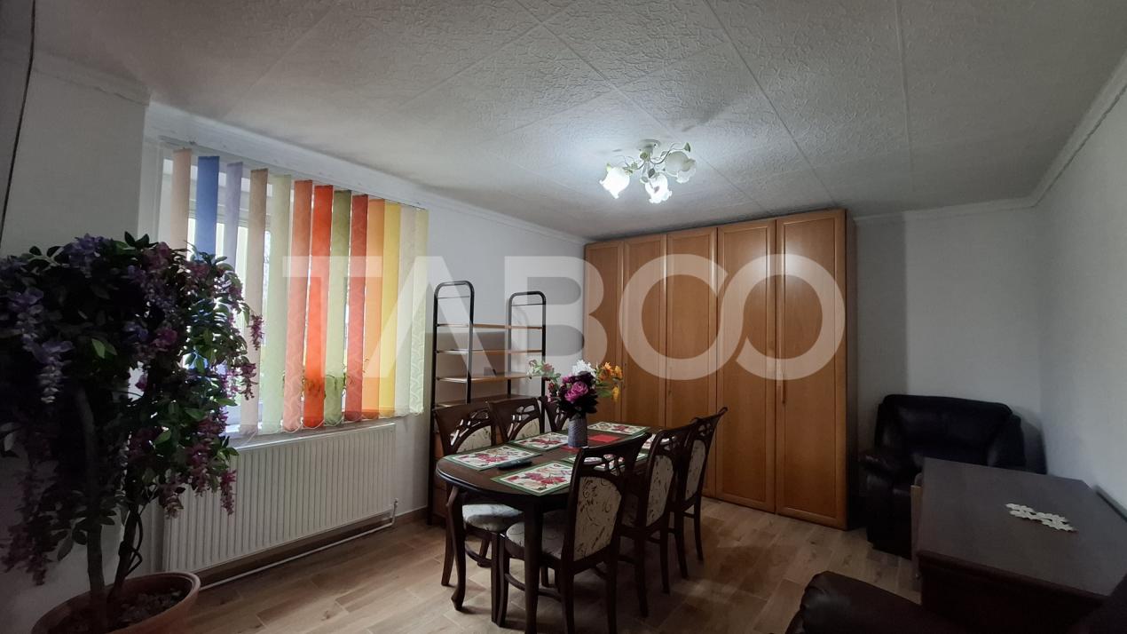 Apartament 2 camere de vanzare decomandat 54 mp zona Vasile Aaron  in Sibiu - G-ral Vasile Milea