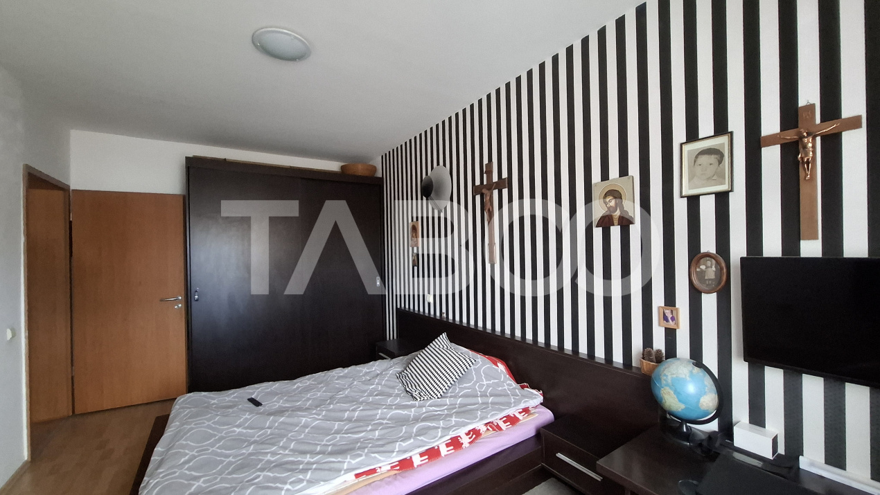 Apartament 2 camere de vanzare decomandat 62 mp zona Siretului Sibiu