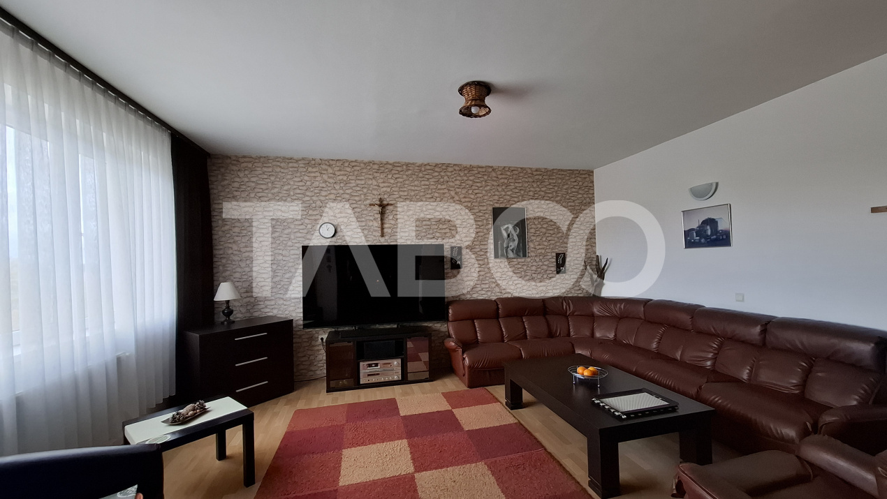 Apartament 2 camere de vanzare decomandat 62 mp zona Siretului Sibiu