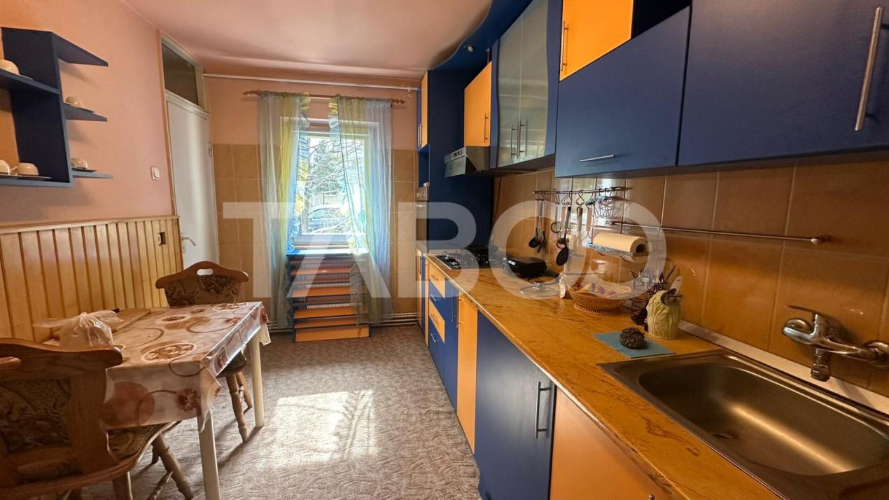 Apartament 2 camere de vanzare decomandat zona Ultracentrala Sibiu