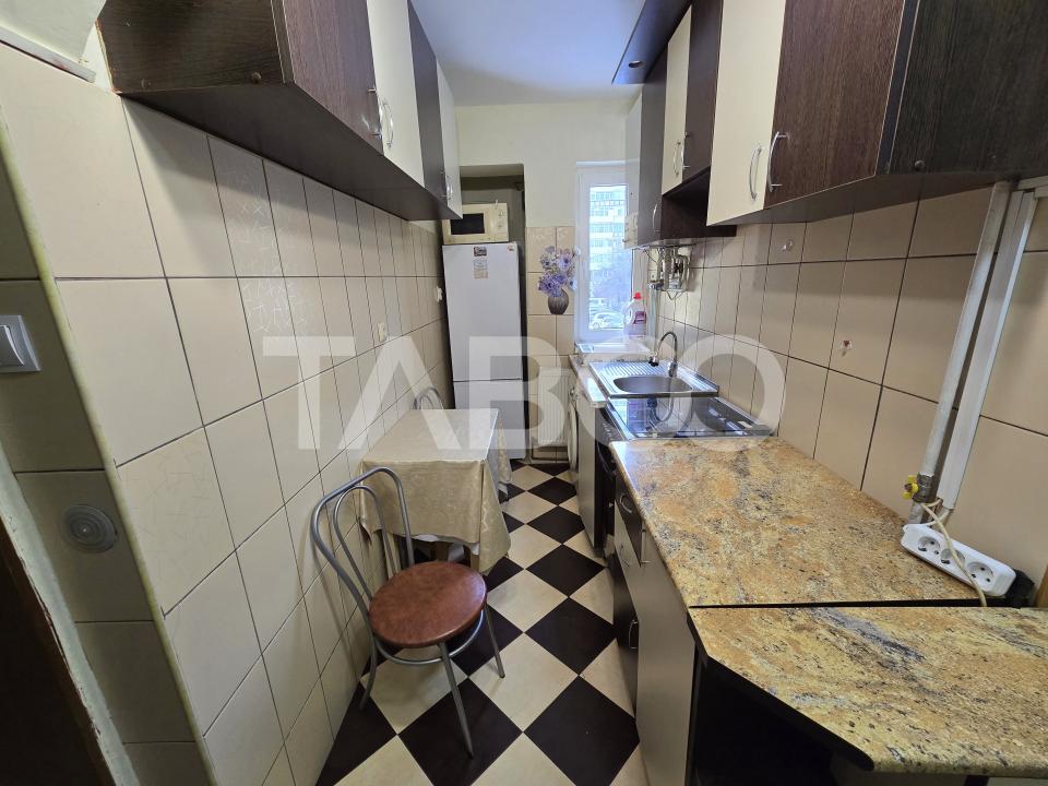 Apartament 2 camere de vanzare etaj intermediar 1 Mihai Viteazul Sibiu