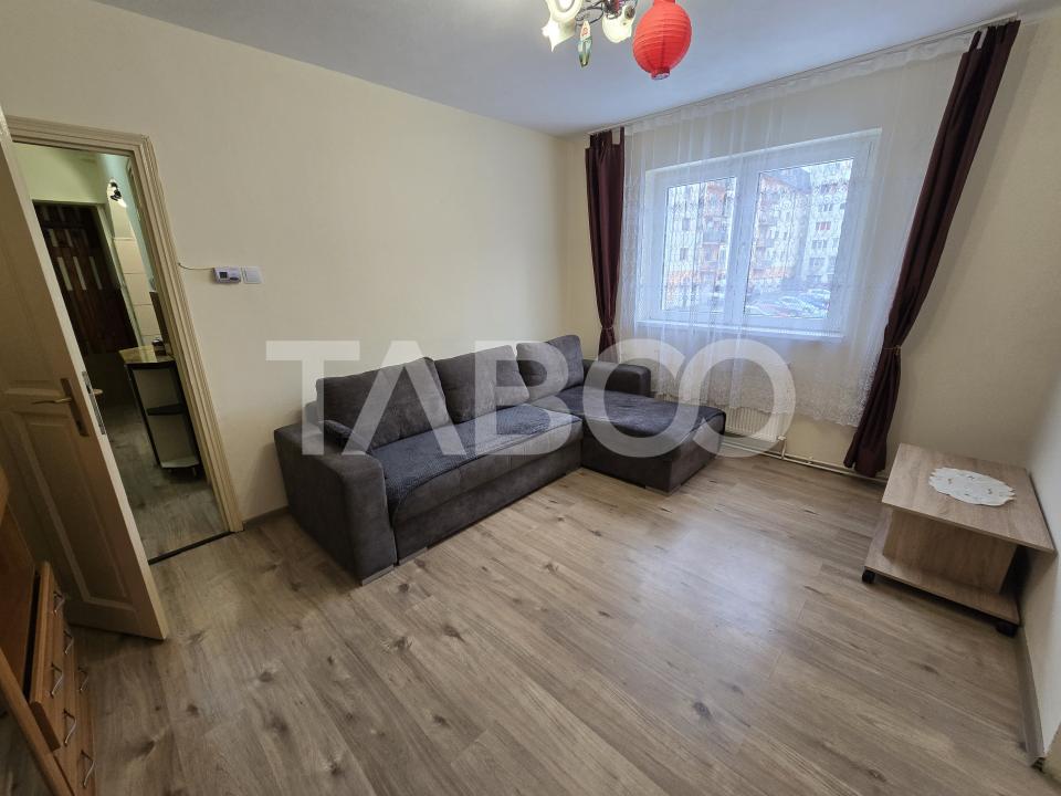Apartament 2 camere de vanzare etaj intermediar 1 Mihai Viteazul Sibiu