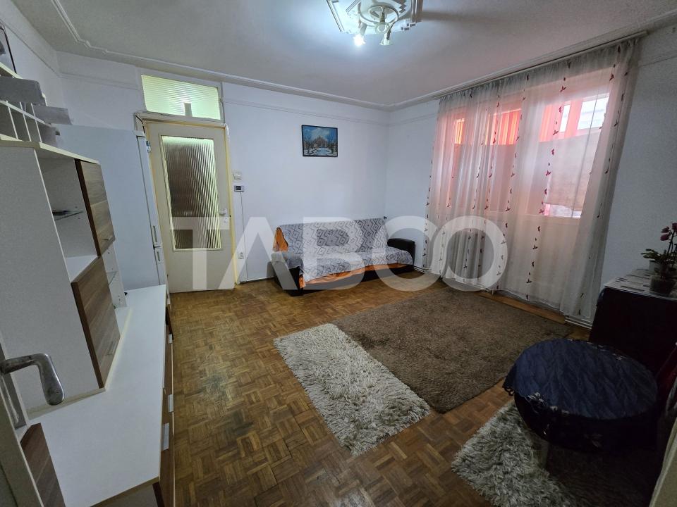 Apartament 2 camere de vanzare etaj intermediar 2 balcon Rahovei Sibiu