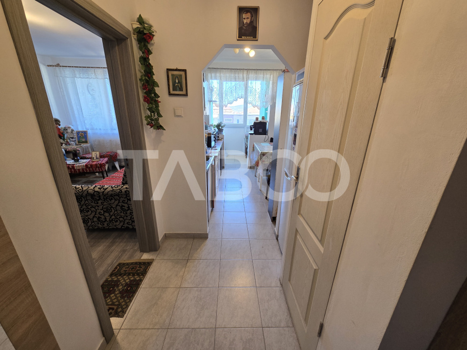 Apartament 2 camere de vanzare etaj intermediar Mihai Viteazul Sibiu