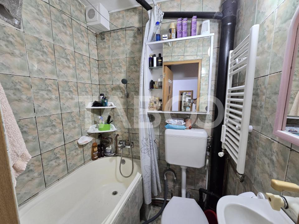 Apartament 2 camere de vanzare etajul 1 mobilat utilat Tiglari Sibiu