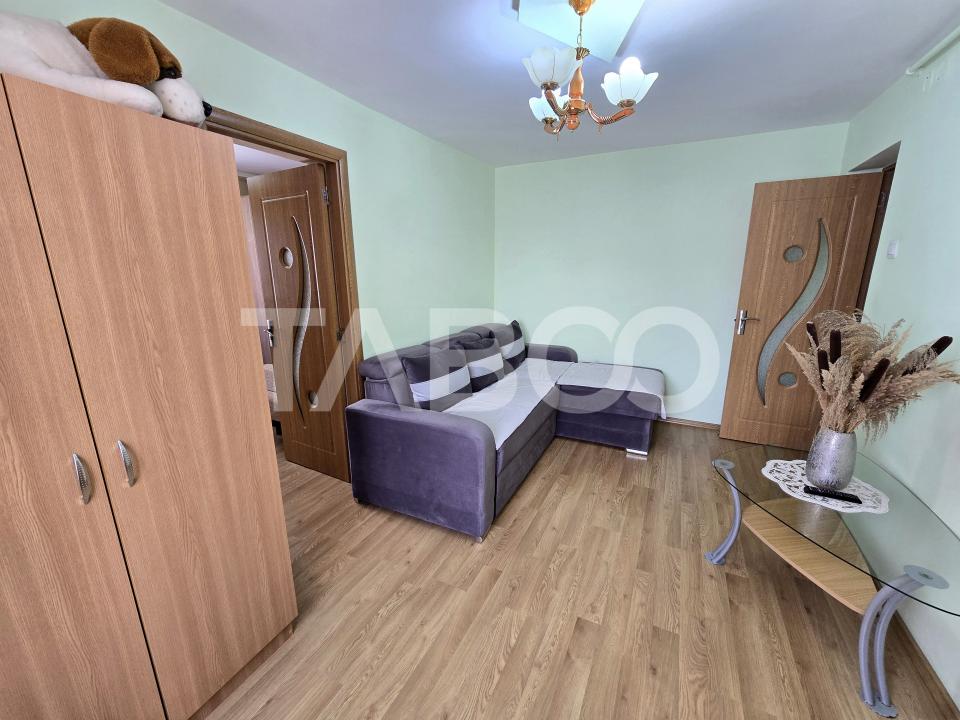 Apartament 2 camere de vanzare etajul 1 mobilat utilat Tiglari Sibiu