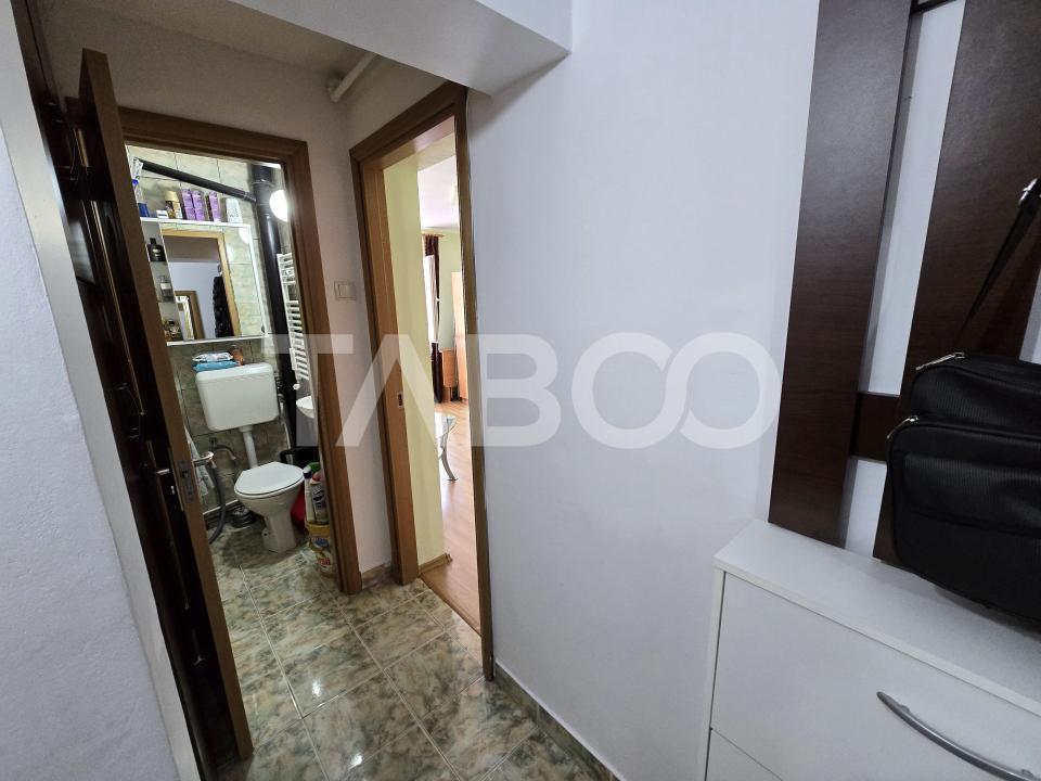 Apartament 2 camere de vanzare etajul 1 mobilat utilat Tiglari Sibiu