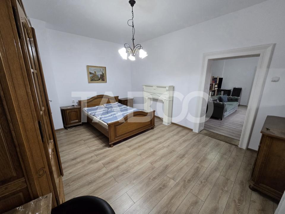 Apartament 2 camere de vanzare la etajul 1 in Centrul Istoric Sibiu