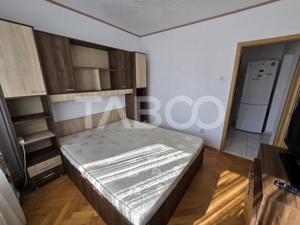 Apartament 2 camere de vanzare mobilat pivnita balcon Siretului Sibiu