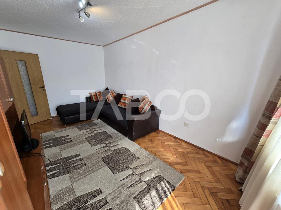 Apartament 2 camere de vanzare mobilat pivnita balcon Siretului Sibiu