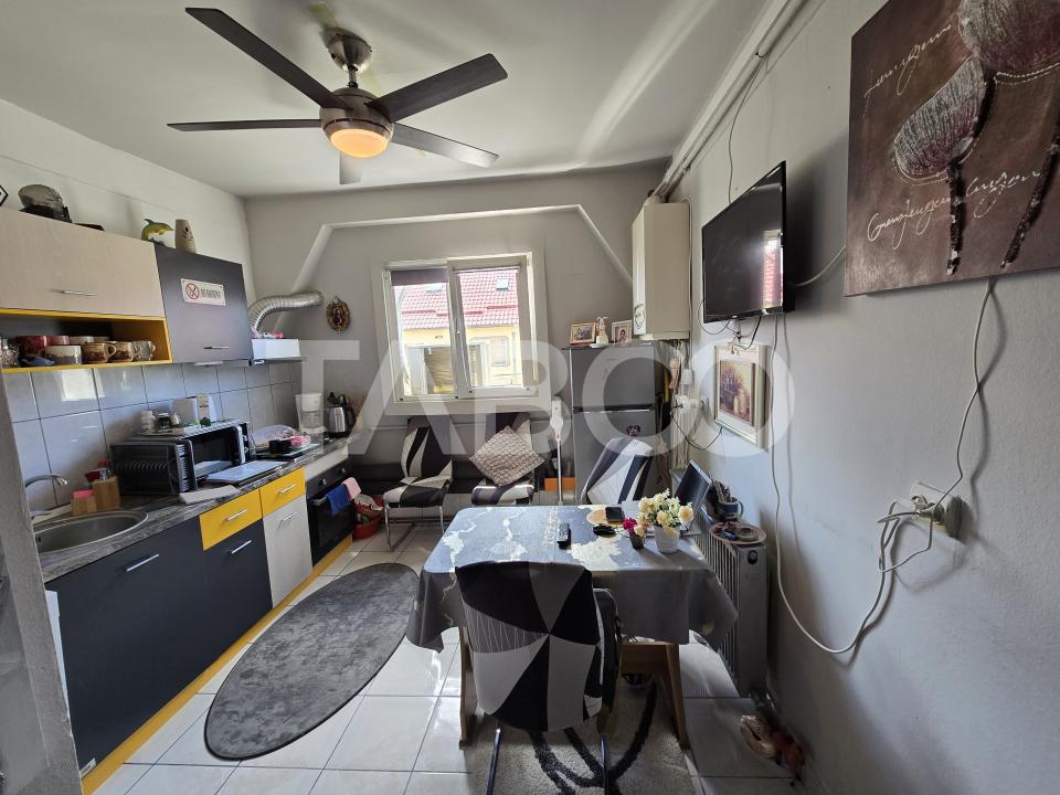 Apartament 2 camere de vanzare mobilat utilat in Broscarie Sibiu
