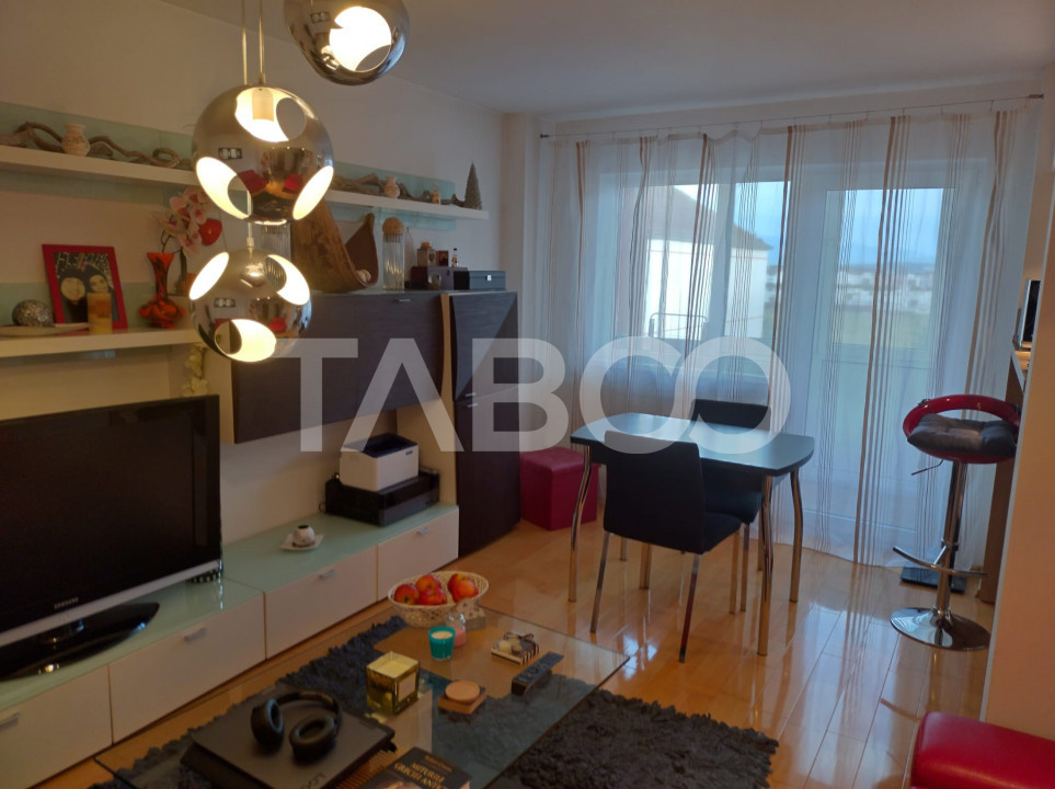 Apartament 2 camere de vanzare pivnita si balcon zona Siretului