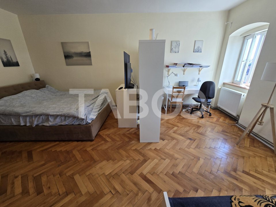 Apartament 2 camere de vanzare regim hotelier Centrul Istoric Sibiu