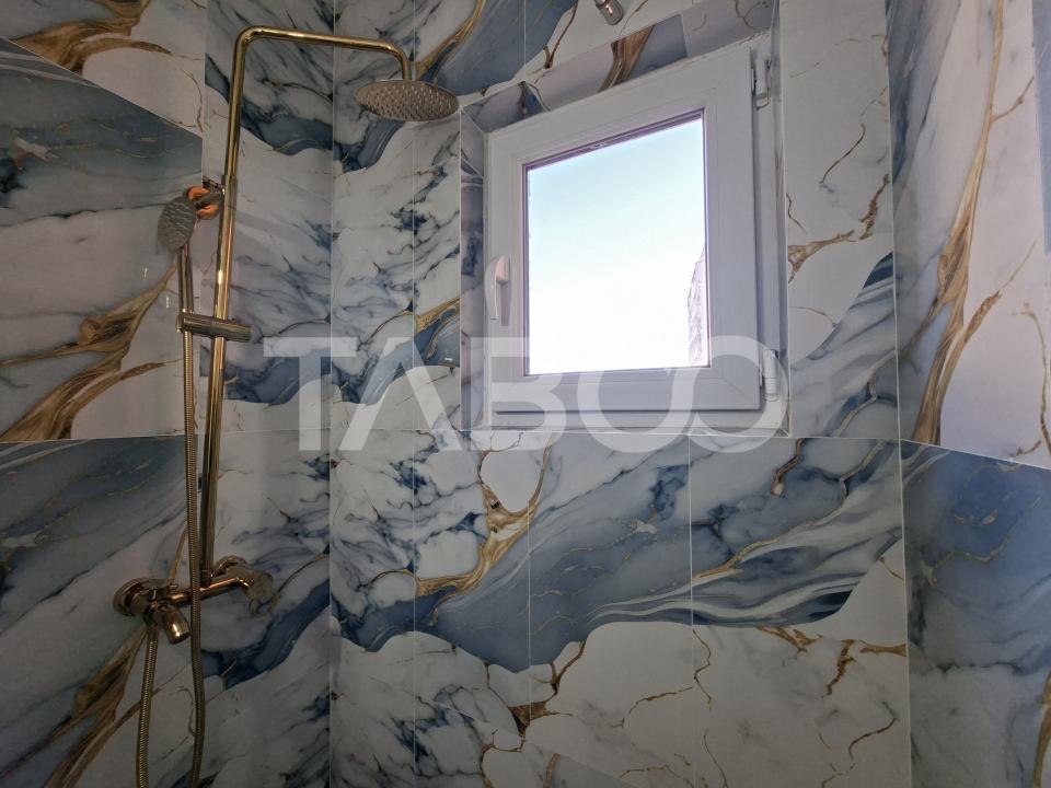 Apartament 2 camere de vanzare zona pensiunea Korona la etajul 3