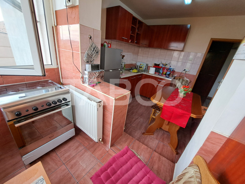 Apartament 2 camere de vanzare zona Spitaluluo si Medicina Sibiu